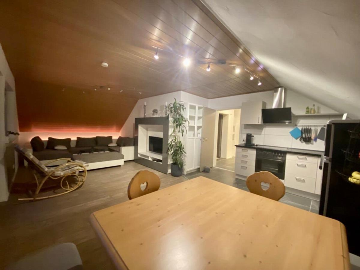 Ferienwohnung Mit Ausblick Mombris Ngoại thất bức ảnh
