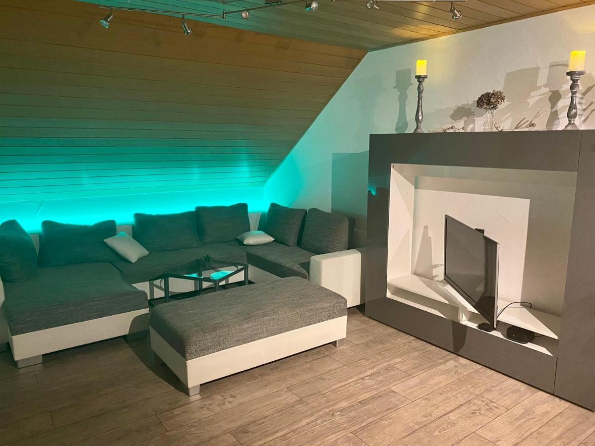 Ferienwohnung Mit Ausblick Mombris Ngoại thất bức ảnh