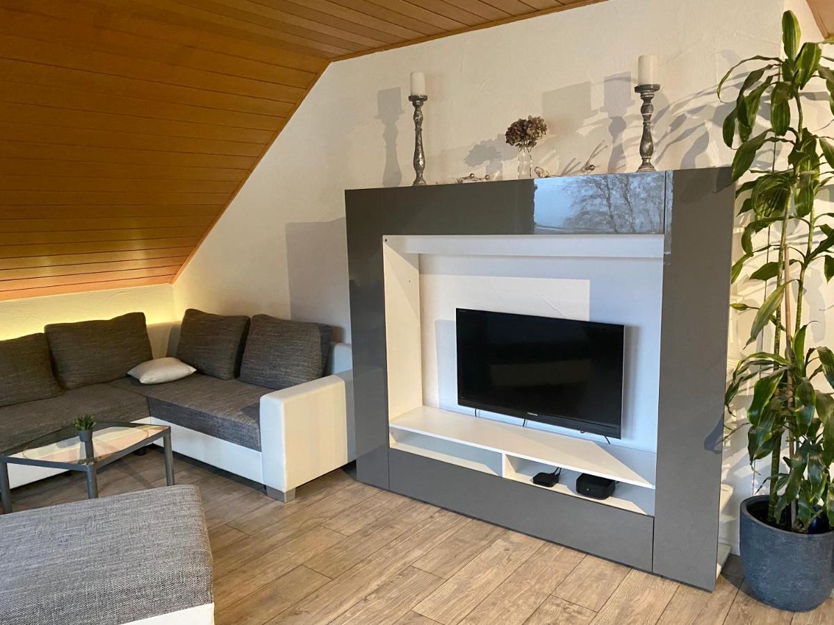 Ferienwohnung Mit Ausblick Mombris Ngoại thất bức ảnh