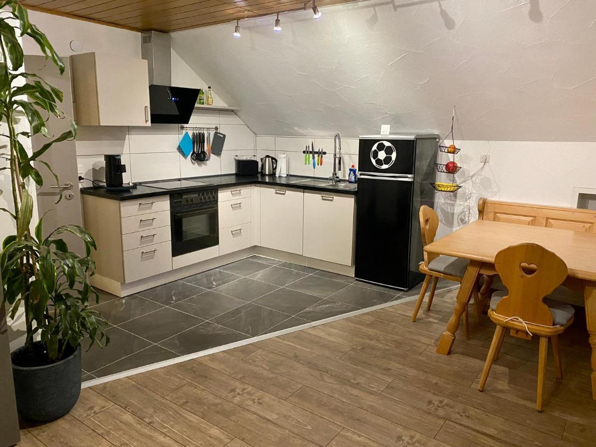 Ferienwohnung Mit Ausblick Mombris Ngoại thất bức ảnh